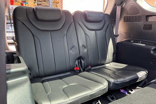 Hyundai SANTA FE 1.6 TGDi Plug-in Hybrid Ultimate 5dr 4WD Auto