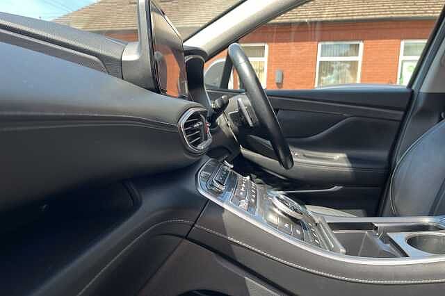 Hyundai SANTA FE 1.6 TGDi Plug-in Hybrid Ultimate 5dr 4WD Auto