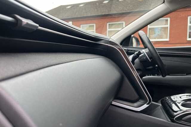 Hyundai TUCSON 1.6 T-GDi Hybrid 230ps Ultimate 5dr 2WD Auto
