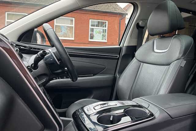 Hyundai TUCSON 1.6 T-GDi Hybrid 230ps Ultimate 5dr 2WD Auto