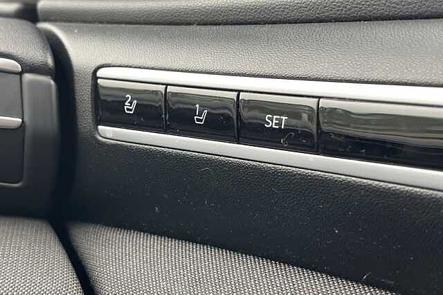 Hyundai TUCSON 1.6 T-GDi Hybrid 230ps Ultimate 5dr 2WD Auto