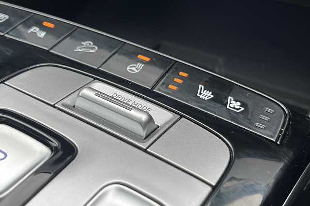 Hyundai TUCSON 1.6 T-GDi Hybrid 230ps Ultimate 5dr 2WD Auto