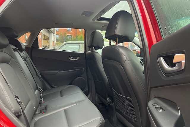 Hyundai KONA 1.6 GDi Hybrid Ultimate 5dr DCT