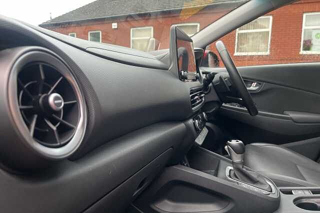 Hyundai KONA 1.6 GDi Hybrid Ultimate 5dr DCT