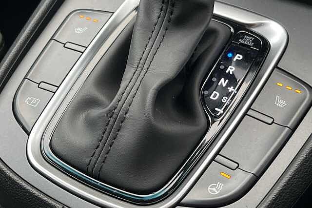 Hyundai KONA 1.6 GDi Hybrid Premium 5dr DCT