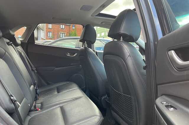 Hyundai KONA 1.6 GDi Hybrid Ultimate 5dr DCT