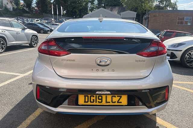 Hyundai IONIQ 1.6 GDi Hybrid Premium SE 5dr DCT