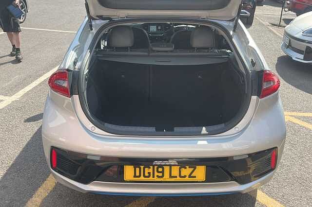 Hyundai IONIQ 1.6 GDi Hybrid Premium SE 5dr DCT