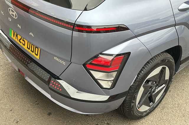 Hyundai KONA 65 kWh (218ps) Advance