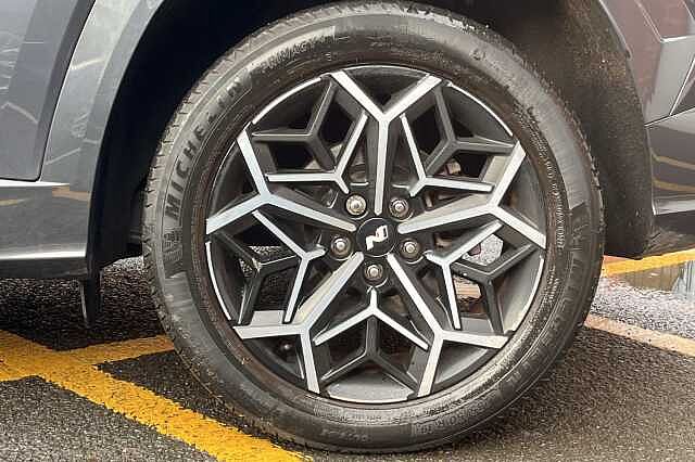 Hyundai TUCSON 1.6 T-GDi Plug-in Hybrid N Line S 5dr 4WD Auto Grey