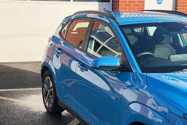 Hyundai KONA SE Connect 39kWh 5dr Auto