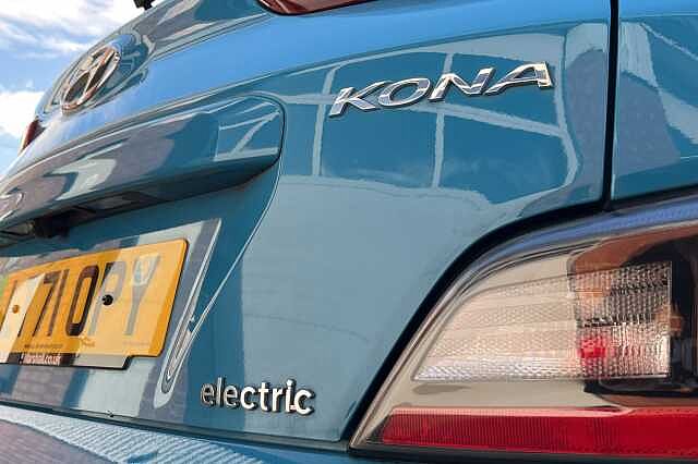 Hyundai KONA SE Connect 39kWh 5dr Auto