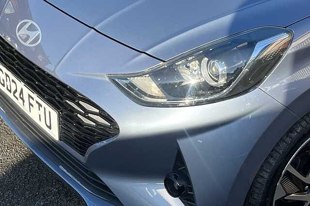 Hyundai i10 1.0 Premium 5dr Auto [Nav]