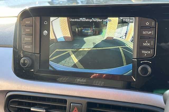 Hyundai i10 1.0 Premium 5dr Auto [Nav]