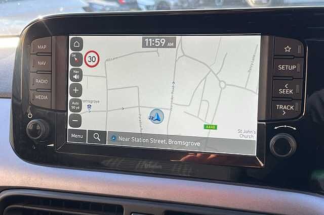 Hyundai i10 1.0 Premium 5dr Auto [Nav]