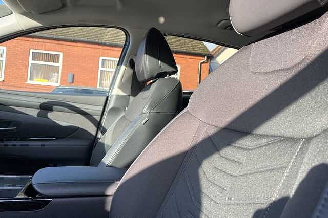 Hyundai TUCSON 1.6T 48Volt MHEV Premium 5dr DCT