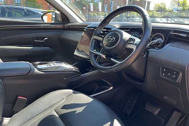 Hyundai TUCSON 1.6 T-GDi Plug-in Hybrid Ultimate 5dr 4WD Auto