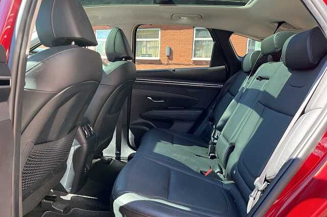 Hyundai TUCSON 1.6 T-GDi Plug-in Hybrid Ultimate 5dr 4WD Auto
