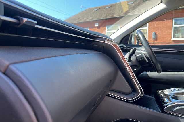 Hyundai TUCSON 1.6 T-GDi Plug-in Hybrid Ultimate 5dr 4WD Auto