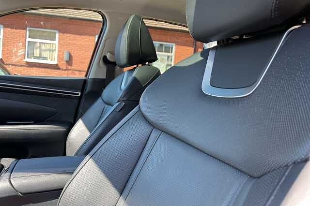 Hyundai TUCSON 1.6 T-GDi Plug-in Hybrid Ultimate 5dr 4WD Auto