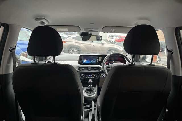 Hyundai i10 1.0 Premium 5dr [Nav]