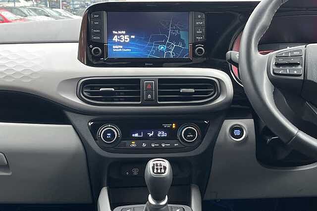 Hyundai i10 1.0 Premium 5dr [Nav]