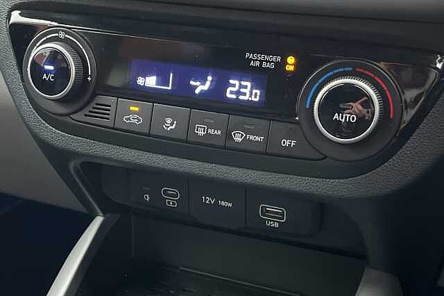 Hyundai i10 1.0 Premium 5dr [Nav]