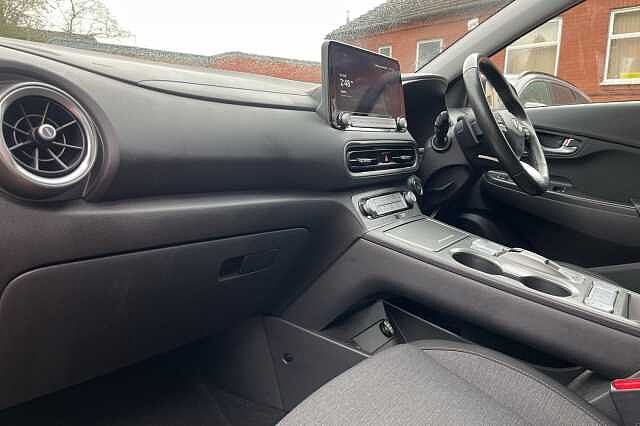 Hyundai KONA Premium 64kWh 5dr Auto