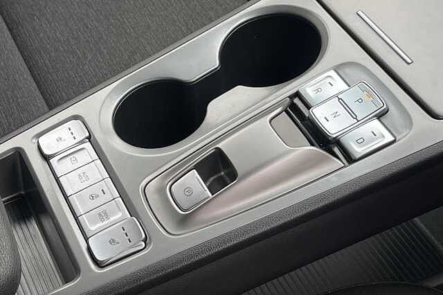 Hyundai KONA Premium 64kWh 5dr Auto