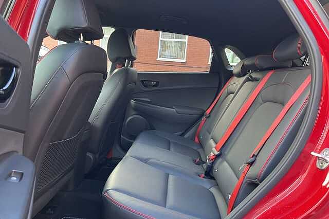 Hyundai KONA 1.6 T-GDi Blue Drive Premium GT 5dr 4WD DCT