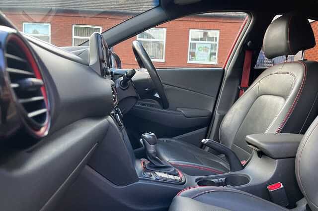 Hyundai KONA 1.6 T-GDi Blue Drive Premium GT 5dr 4WD DCT