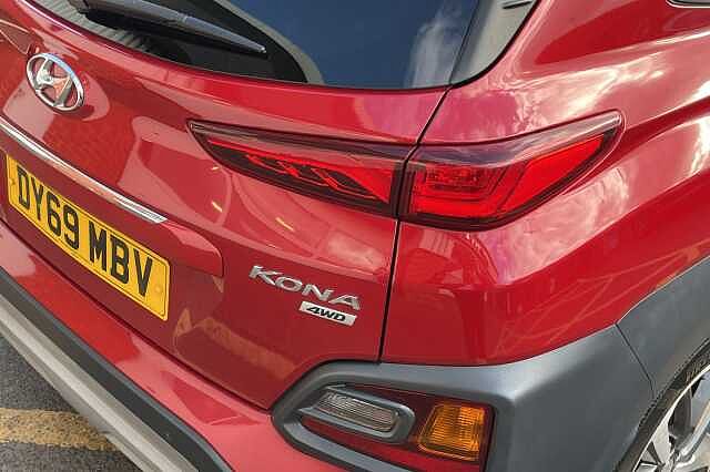 Hyundai KONA 1.6 T-GDi Blue Drive Premium GT 5dr 4WD DCT