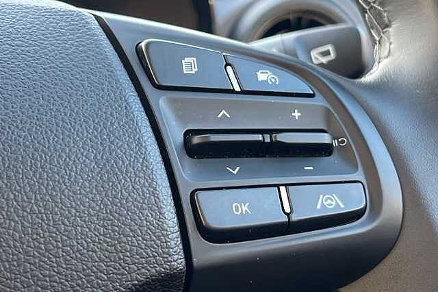 Hyundai i10 1.0 Advance 5dr Auto [Nav]