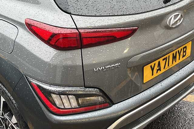 Hyundai KONA 1.0 T-GDi 48V MHEV Premium 5dr
