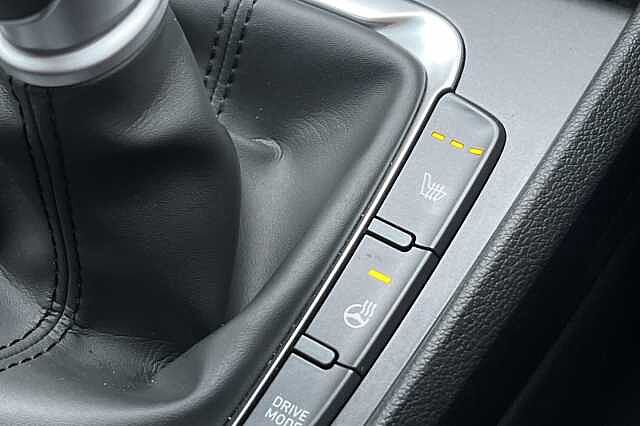 Hyundai KONA 1.0 T-GDi 48V MHEV Premium 5dr