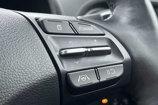 Hyundai KONA 1.0 T-GDi 48V MHEV Premium 5dr