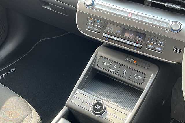 Hyundai KONA 65 kWh (218ps) Advance