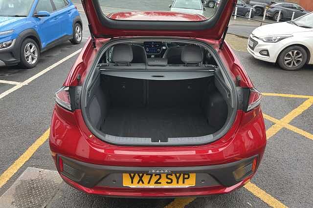 Hyundai IONIQ 1.6 GDi Hybrid Premium 5dr DCT