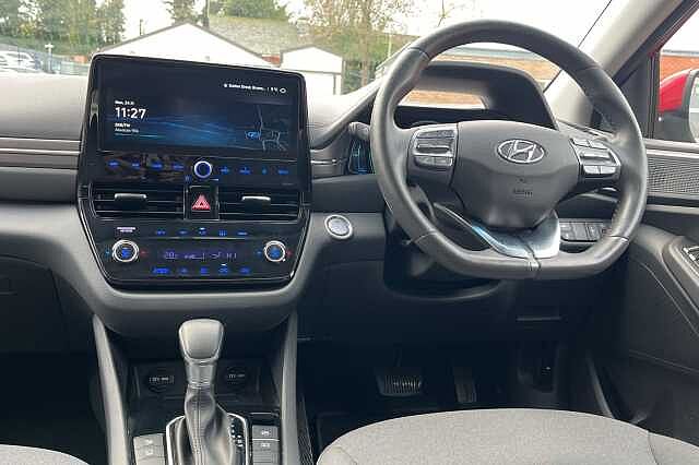 Hyundai IONIQ 1.6 GDi Hybrid Premium 5dr DCT