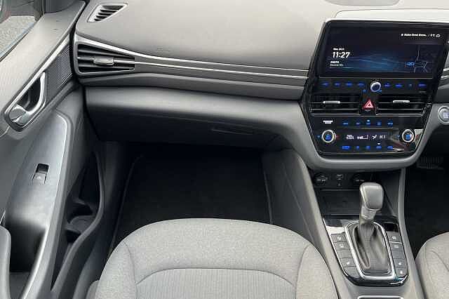 Hyundai IONIQ 1.6 GDi Hybrid Premium 5dr DCT