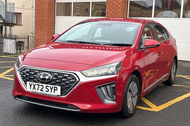 Hyundai IONIQ 1.6 GDi Hybrid Premium 5dr DCT