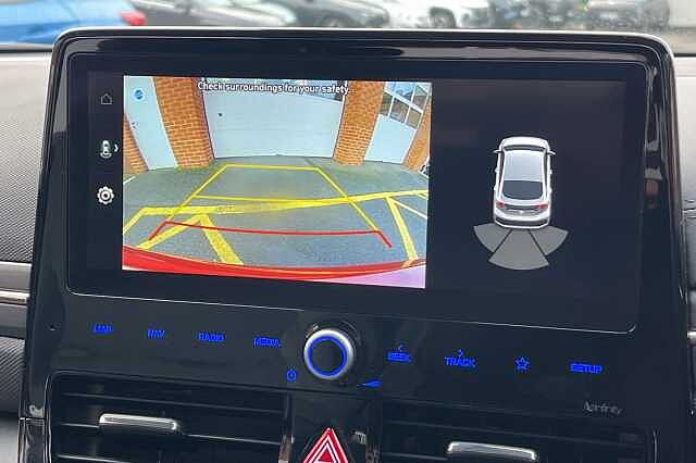 Hyundai IONIQ 1.6 GDi Hybrid Premium 5dr DCT