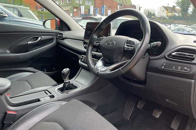 Hyundai i30 1.0 T-GDi Premium 5dr