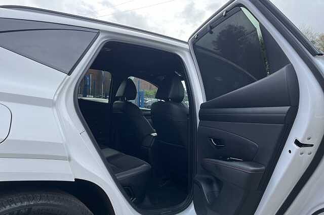 Hyundai TUCSON 1.6T Plug-in Hybrid N-Line 5dr Auto White