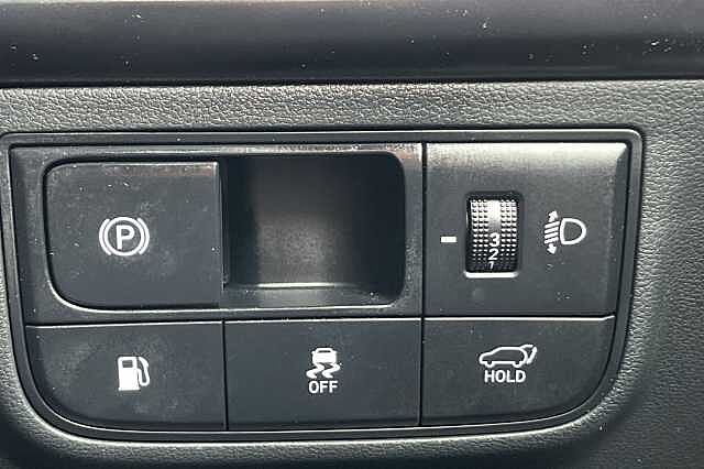 Hyundai TUCSON 1.6T Plug-in Hybrid N-Line 5dr Auto White
