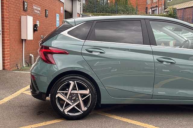 Hyundai i20 1.0 T-GDi Premium 5dr DCT