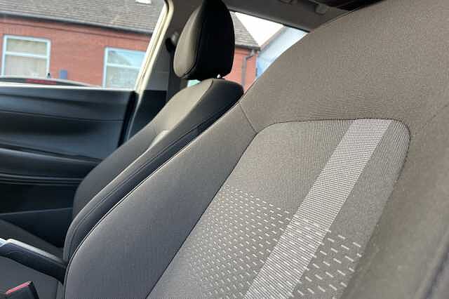 Hyundai i20 1.0 T-GDi Advance 5dr DCT