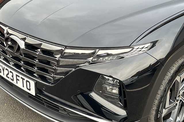 Hyundai TUCSON 1.6 T-GDi Plug-in Hybrid Premium 5dr 4WD Auto