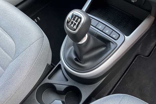 Hyundai i10 1.0 MPi Premium 5dr