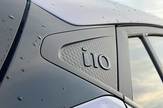 Hyundai i10 1.0 MPi Premium 5dr